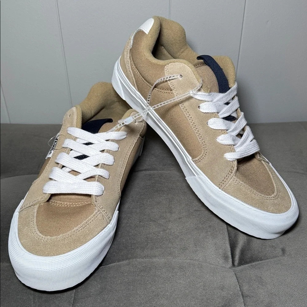 VANS Chukka Push Shoes NWOT Size 8.5 Men’s / 10 Women’s Unisex